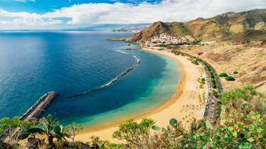 La spiaggia dorata di Tenerife: benvenuti a Las Teresitas
