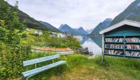 Esiste un villaggio in Norvegia che ospita più libri che persone