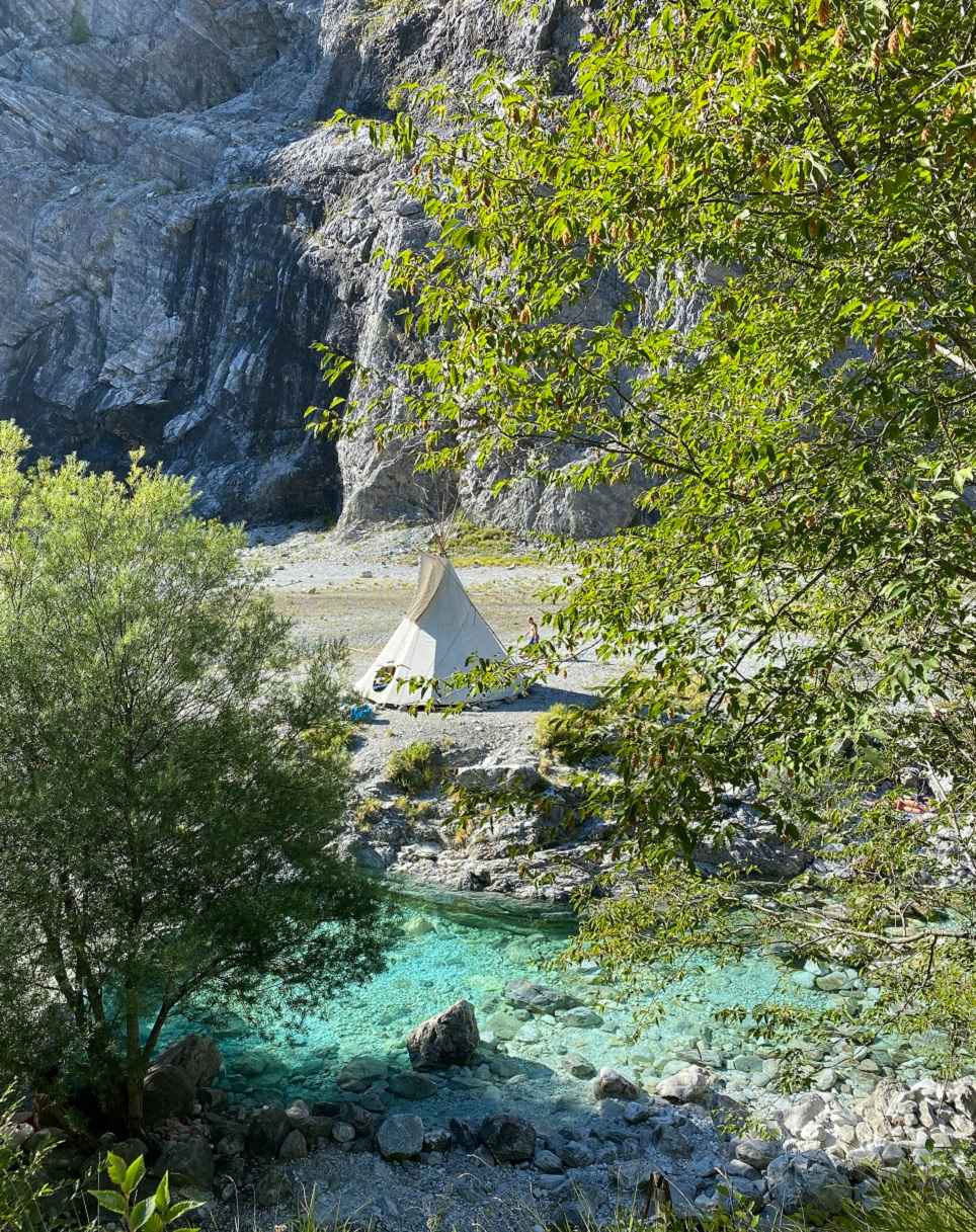 tenda sul torrente renara