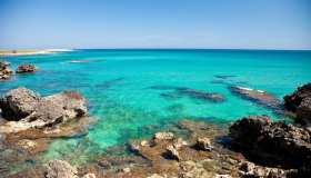 Le spiagge meno note della Puglia per un’estate da sogno