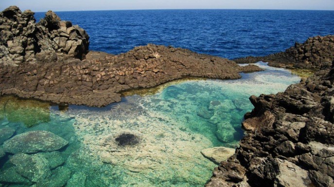 La piscina naturale più suggestiva del mondo si trova in Italia