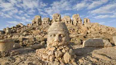 Alla scoperta del mausoleo di Nemrut Dağı, nel cuore dell’antica Mesopotamia