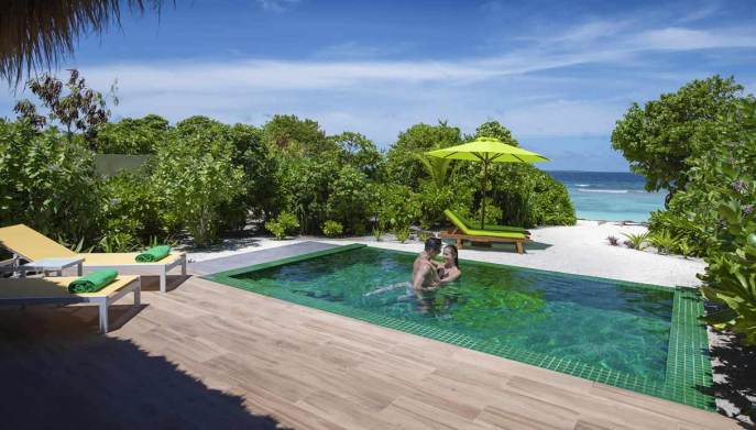 emerald-maldives__villa-piscina