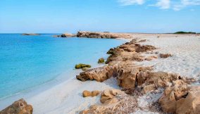 La bianchissima spiaggia di Is Arutas in Sardegna