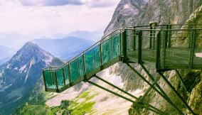 Una scalinata verso il nulla: la Stairway to Nothingness in Austria