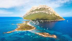 Isola di Tavolara, un paradiso nel Mar Mediterraneo