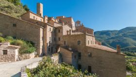 Postignano, l’antico borgo medievale nel cuore dell’Umbria