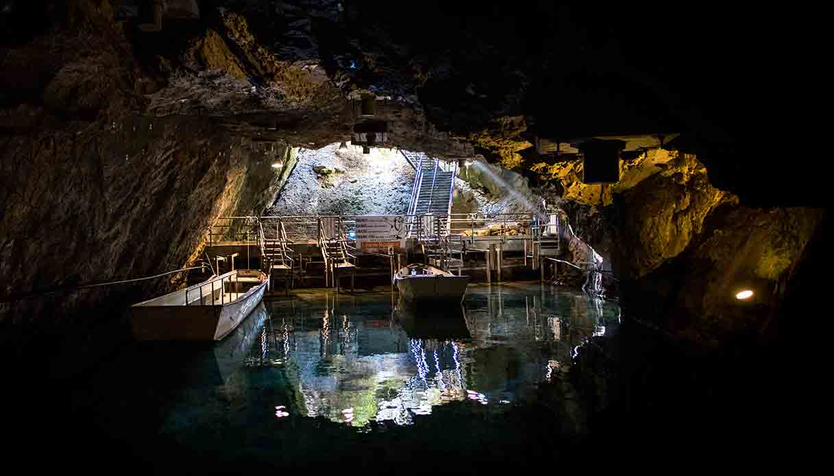 Il lago sotterraneo più grande d’Europa è una meraviglia Zerouno TV
