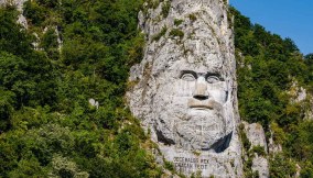 La Statua del Decebalo sul Danubio: è la più grande scultura in Roccia d'Euroa