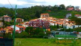 La città italiana dove tutti hanno lo stesso (famoso) cognome