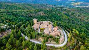 Castello di Gargonza, che ospitò Dante