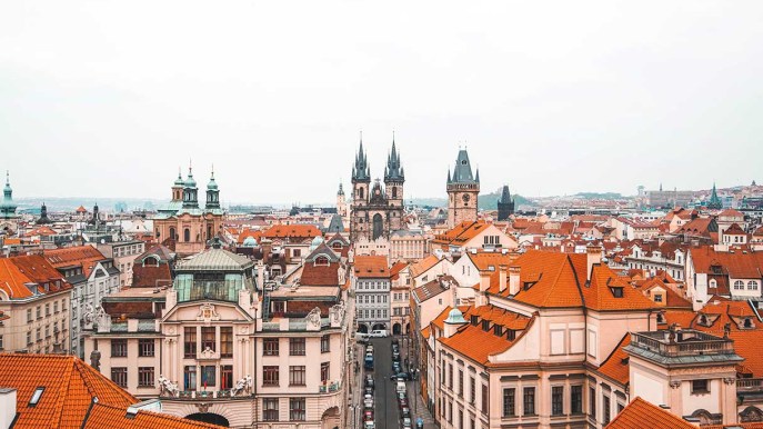 Viaggiare da soli a Praga