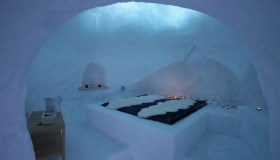 Puoi dormire in un igloo a 3000 metri di altezza: l’esperienza magica