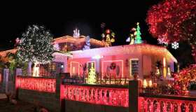 I Caraibi, a Natale, diventano come Dyker Heights