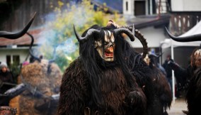 Sfilata dei Krampus in Tirolo