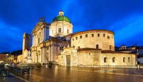 Bergamo e Brescia: le due Capitali della cultura da scoprire di notte