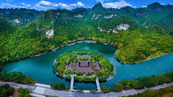 Viaggio a Tràng An, il complesso paesaggistico Patrimonio Unesco