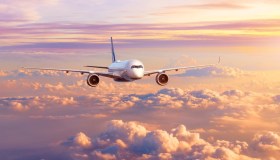 Rivoluzione nei cieli: la nuova compagnia aerea e il super aeroporto che cambieranno tutto