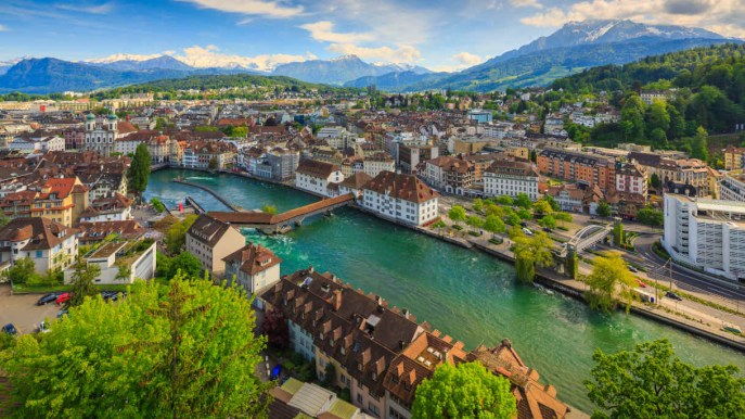 I luoghi da non perdere in un tour della Svizzera