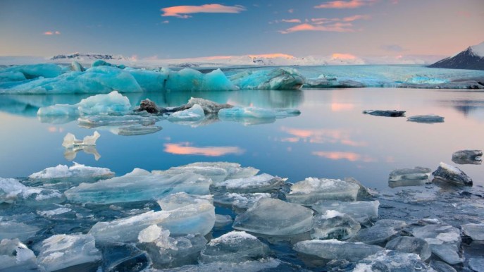 Il regno di Frozen esiste: è un paradiso di ghiaccio selvaggio e solitario