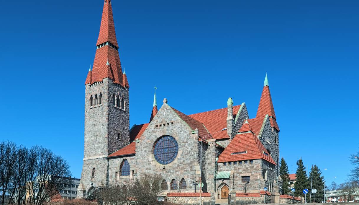 Visitare la cattedrale di Tampere