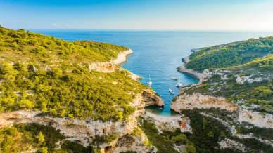 Lissa, l’isola della Croazia che è un piccolo capolavoro
