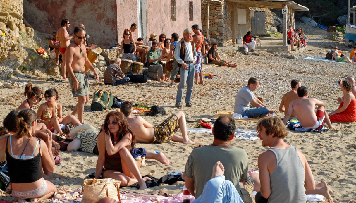 Spiaggia di Benirras, Ibiza