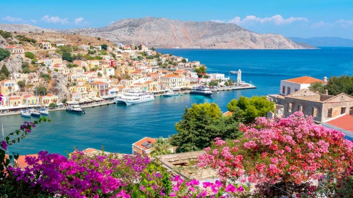 Symi, l’isola della Grecia dove sono nate le Tre Grazie
