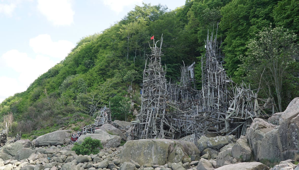 The amazing story of Ladonia, an uninhabited microstate – SiViaggia