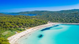 Isole della Croazia, le spiagge da (ri)scoprire per l’estate 2023