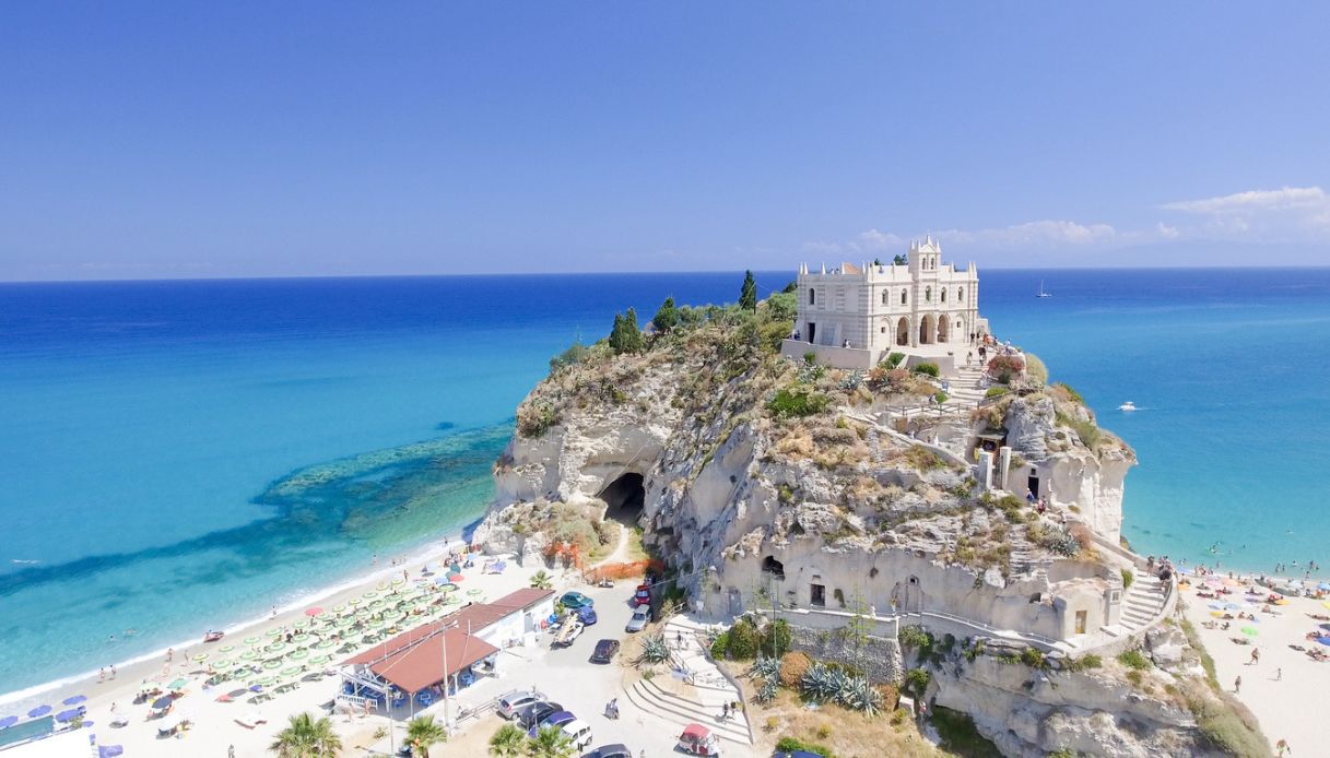 marina dell'isola tropea