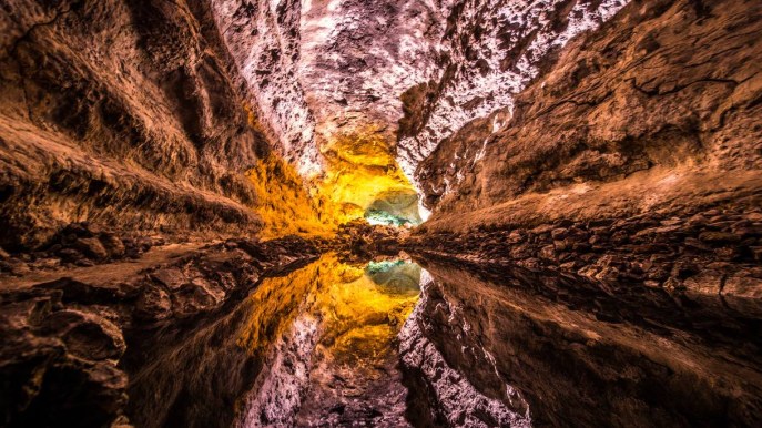 Cueva de los Verdes, la grotta con un misterioso tunnel sottomarino