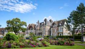 In Francia esiste una località che ti farà sentire in Gran Bretagna