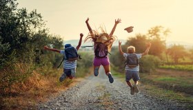 Worldschooling: viaggiare in famiglia senza saltare la scuola