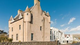 Esperienze spettrali sull’Isola Verde: chi ha paura dei fantasmi?