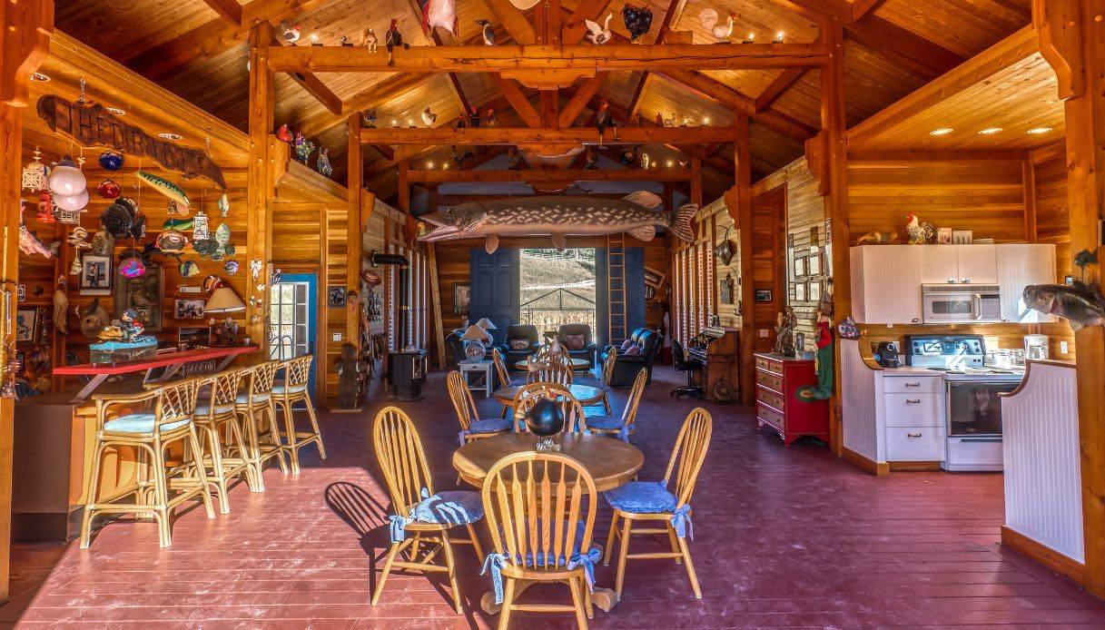 Gli interni del ranch che ha fatto da sfondo a “Gli Spietati” di Clint Eastwood