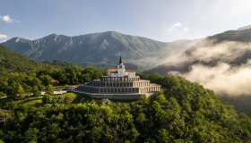 Kobarid, un incanto a due passi dal confine italiano