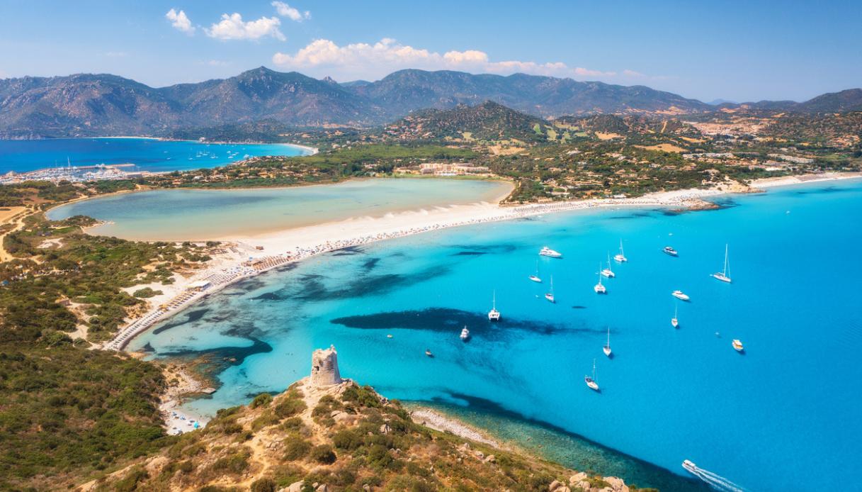 “Forbes”: la migliore meta da visitare nel 2024 è la Sardegna