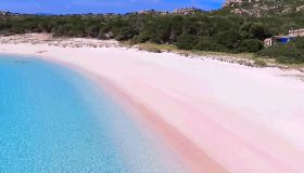 Vivi la Sardegna in modo autentico con Toucan Travel