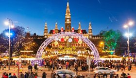 Natale in Austria: mercatini e la magia delle città vestite a festa