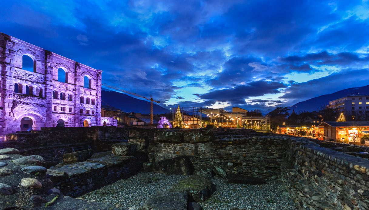 Il Teatro Romano ad Aosta nel periodo natalizio