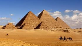 Piramidi di Giza, tutti i trucchi per visitarle al meglio