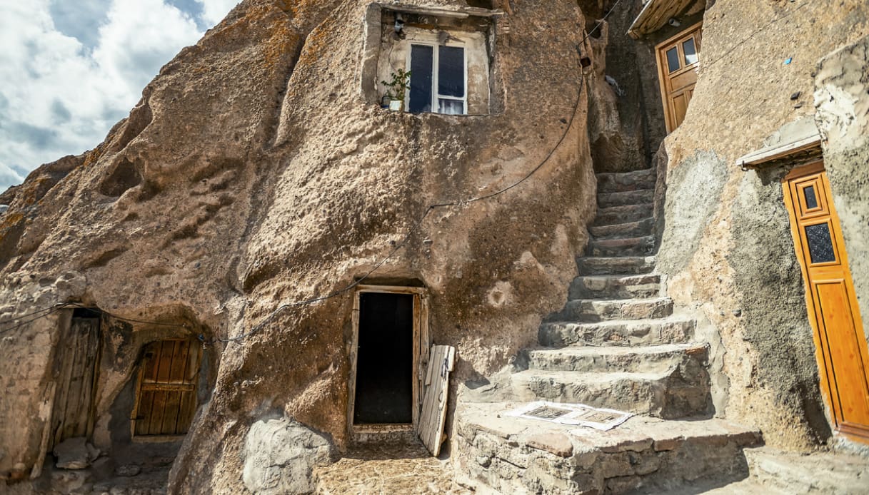 Iran: vilaggio Kandovan Azerbaijan orientale