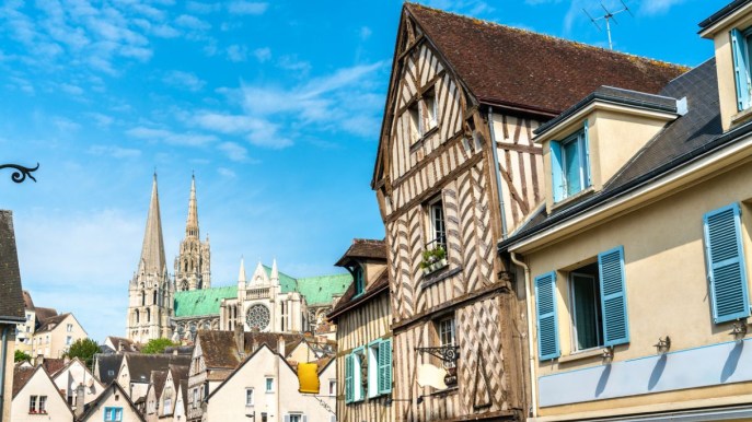 Chartres, un piccolo capolavoro alle porte di Parigi