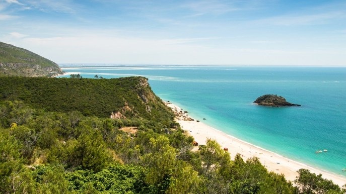 A 50 chilometri da Lisbona si trovano le spiagge più belle del mondo