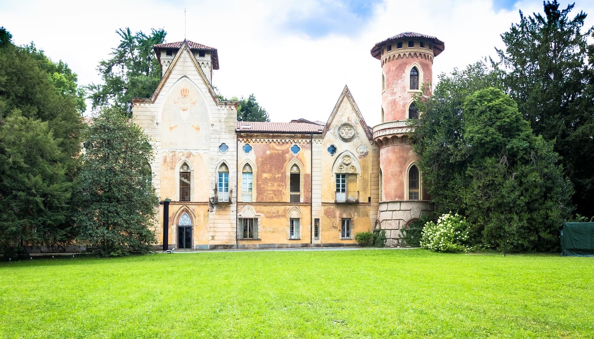 Il Castello di Miradolo e i suoi splendidi giardini