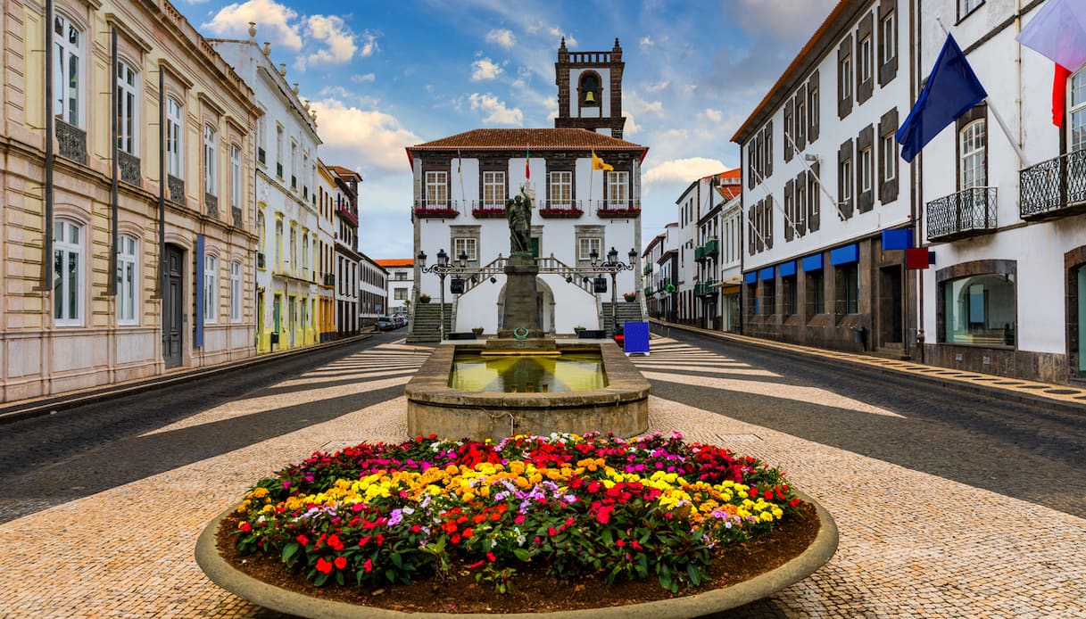 Il municipio di Ponta Delgada