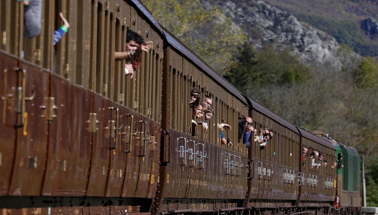 Ripartono i treni storici del Friuli-Venezia Giulia: date e itinerari