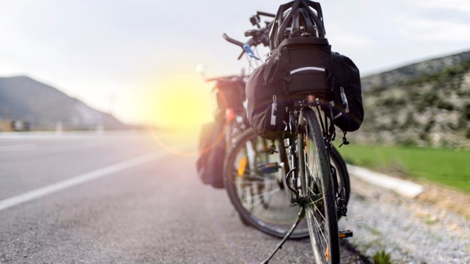 Come affrontare un lungo viaggio in bici