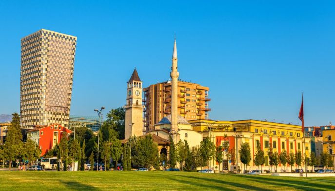 Vista di Piazza Skanderbeg a Tirana